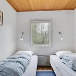 Felisa - 300m From The Sea By Interhome